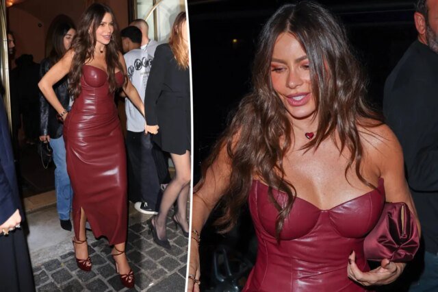 Sofia Vergara stupisce con un abito aderente in pelle bordeaux durante la settimana della moda di Parigi Sofia Vergara stupisce con un abito aderente in pelle bordeaux durante la settimana della moda di Parigi