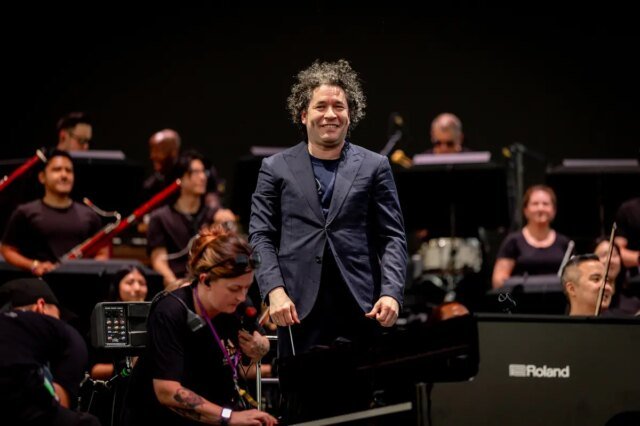 Uptown brinda a Gustavo Dudamel della New York Philharmonic e ad altri articoli della rubrica Uptown brinda a Gustavo Dudamel della New York Philharmonic e ad altri articoli della rubrica