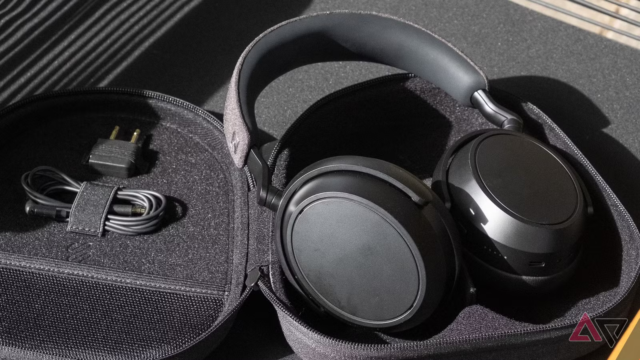 Ottieni le cuffie Momentum 4 di Sennheiser con una durata della batteria di 60 ore per $ 204 oggi Ottieni le cuffie Momentum 4 di Sennheiser con una durata della batteria di 60 ore per $ 204 oggi
