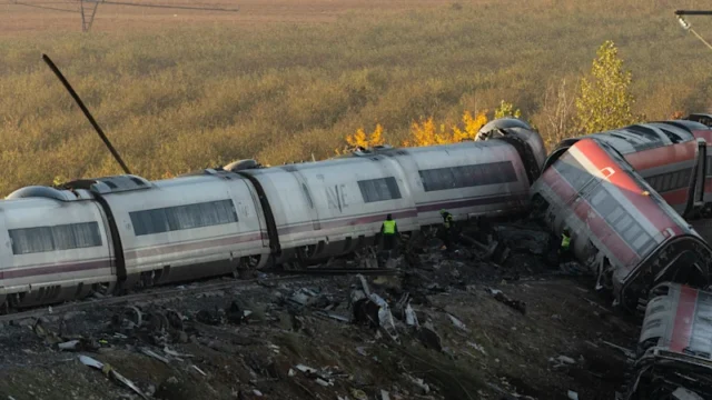 Preoccupazioni per il benessere di due australiani dopo l’incidente ferroviario spagnolo Preoccupazioni per il benessere di due australiani dopo l’incidente ferroviario spagnolo