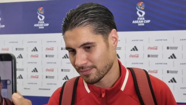 Kevin Diks rivela i cambiamenti nel suo atteggiamento dopo la partita calda tra la nazionale indonesiana e il Bangladesh Kevin Diks rivela i cambiamenti nel suo atteggiamento dopo la partita calda tra la nazionale indonesiana e il Bangladesh