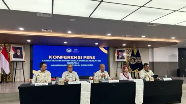 Il difensore civico suggerisce di riparare la prigione di Cibinong, di smantellare i problemi legati agli alcolici e le estorsioni tra prigionieri oltre alle strutture di lusso