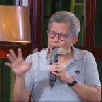 Infine, Rocky Gerung fa trapelare il motivo principale per cui è diventato vicecandidato alla presidenza, alludendo al partito e al re