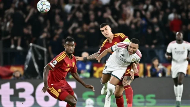 Sotto l’1-3, il Real Madrid si rialza e batte l’AS Roma 4-3 Sotto l’1-3, il Real Madrid si rialza e batte l’AS Roma 4-3