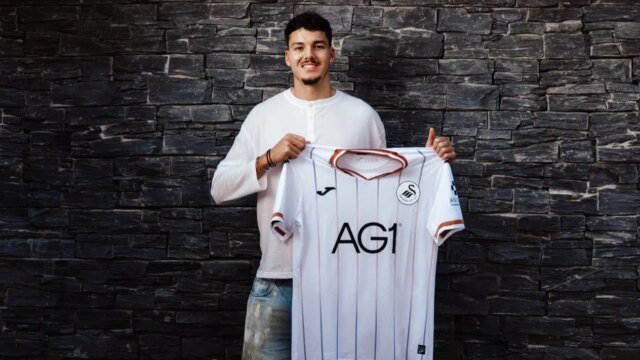 Jenson Seelt, giocatore dello Swansea City da 100 miliardi di dollari che potrebbe entrare nel radar della nazionale indonesiana