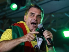 L’altro Bolsonaro che potrebbe diventare il prossimo presidente del Brasile