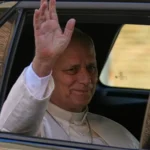 Papa Leone con diagnosi di cancro ai polmoni, viene operato per rimuovere parte dell’organo