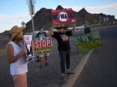 L’amministrazione Trump cerca l’approvazione della Corte Suprema per costruire il muro del Big Bend