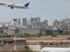 Dirottatore Flydubai bloccato dall’Oman, “rischio per la sicurezza”, incidente pianificato in Israele