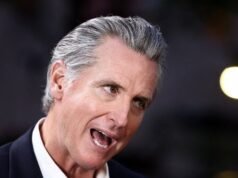 Gavin Newsom ordina alla California di mantenere il termine “AI” dopo il rebranding di “Super Intelligence” di Trump