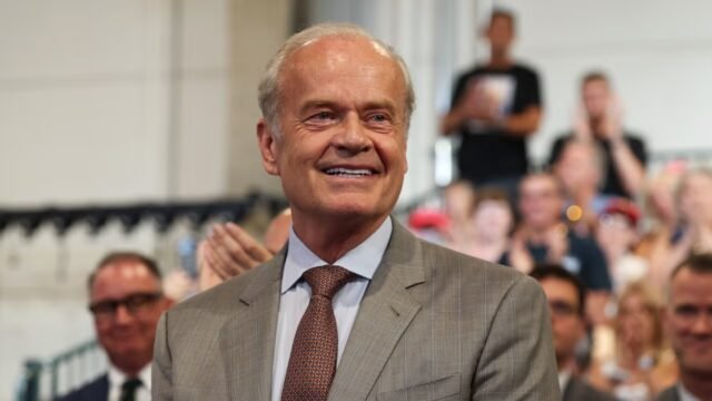 La serie drammatica EMT di Kelsey Grammer è in fase di sviluppo presso la NBC La serie drammatica EMT di Kelsey Grammer è in fase di sviluppo presso la NBC