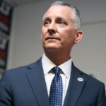 Il democratico della Florida David Jolly “chiede soldi” dopo l’abitudine del Ritz Carlton Hotel