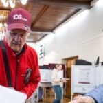 I lettoni votano per il nuovo Parlamento nel timore di un attacco ibrido russo