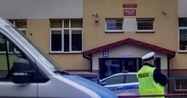 Il terzo attacco scolastico in meno di una settimana scuote la Polonia Il terzo attacco scolastico in meno di una settimana scuote la Polonia