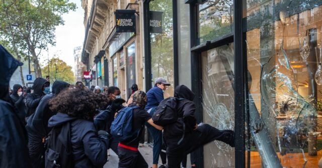 Livelli di saccheggi “senza precedenti” a Parigi con oltre 1.200 arresti Livelli di saccheggi “senza precedenti” a Parigi con oltre 1.200 arresti