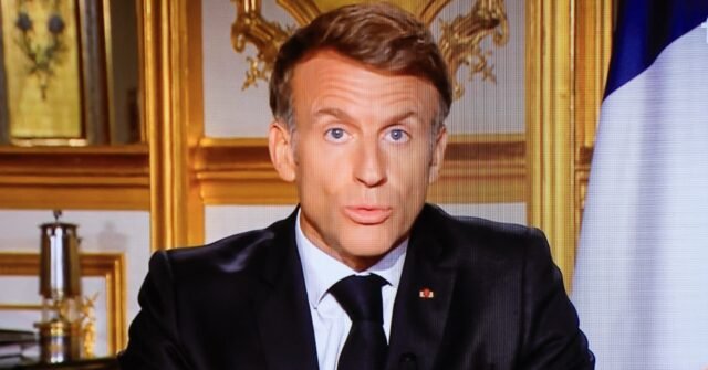 Macron si rivolge alla nazione: rifiuta le colpe, ignora l’impatto dell’immigrazione sulle rivolte, “Come possono i francesi fare questo?” Macron si rivolge alla nazione: rifiuta le colpe, ignora l’impatto dell’immigrazione sulle rivolte, “Come possono i francesi fare questo?”