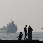 I flussi di petrolio tornano ai livelli prebellici nonostante la ripresa del terrorismo Hormuz in Iran