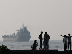 I flussi di petrolio tornano ai livelli prebellici nonostante la ripresa del terrorismo Hormuz in Iran
