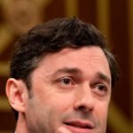 Dibattito al Senato degli Stati Uniti in Georgia: Jon Ossoff segnala il sostegno agli sforzi di impeachment di Trump se i democratici ottengono la maggioranza alla Camera