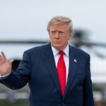 Trump valuta la prossima mossa contro l’Iran: “Il modo carino o il modo non carino”