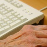 Pensionato del Michigan senza connessione Internet accreditato con $ 4.500 in donazioni ActBlue