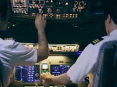 Netanyahu: il copilota dell’Oman che ha tentato di abbattere l’aereo Flydubai “ha subito un indottrinamento radicale islamico”
