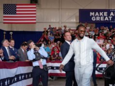 Il grande Todd Gurley della NFL partecipa alle campagne con Trump in Georgia