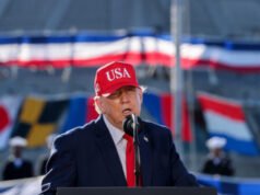 Trump nel Maryland annuncia la costruzione del “più grande nuovo cantiere navale” negli Stati Uniti
