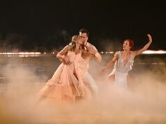 DWTS Settimana 6: Tyler Cameron onora la defunta mamma e rivela la gravidanza della fidanzata