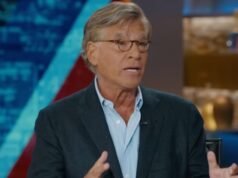Aaron Sorkin ricorda esattamente come si è rotto il naso scrivendo una scena “Newsroom”.