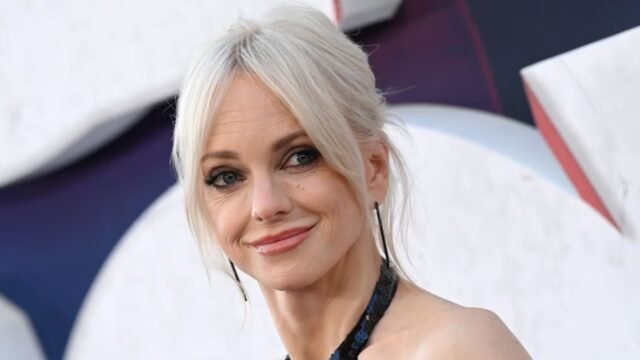 Anna Faris afferma che i commenti sulle memorie di Chuck Lorre l’hanno colta alla sprovvista