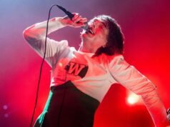 Le cheerleader dei Dallas Cowboys fanno causa a My Chemical Romance per le uniformi da concerto