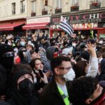 Le proteste si diffondono in tutta la Francia mentre i “gilet gialli” si uniscono
