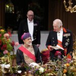 Re Carlo dà il benvenuto al sultano dell’Oman e saluta gli sforzi di pace durante la visita di stato nel Regno Unito