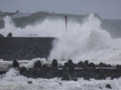 Il tifone Champi colpisce Taiwan, uccidendo un uomo e ferendone 350