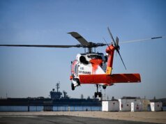 Continuano le ricerche per 11 dispersi dopo che la barca è affondata al largo della costa messicana della Baja