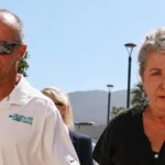 “Il nostro mondo si è fermato”: i genitori dei surfisti australiani uccisi chiedono la pena massima