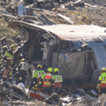 Aggiornamenti in tempo reale sull’incidente ferroviario in Spagna: almeno 68 morti nell’incidente ferroviario ad alta velocità mentre il Primo Ministro spagnolo afferma che “tutta la Spagna è in lutto”