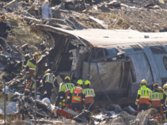 Aggiornamenti in tempo reale sull’incidente ferroviario in Spagna: almeno 68 morti nell’incidente ferroviario ad alta velocità mentre il Primo Ministro spagnolo afferma che “tutta la Spagna è in lutto”