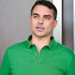 Bolsonaro vince il primo turno delle elezioni presidenziali brasiliane, mentre i candidati sostenuti da Trump continuano l’ondata rossa