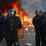 Il primo ministro francese respinge le accuse di brutalità della polizia dopo che adolescenti gravemente feriti durante le proteste: “Gli incidenti accadono”