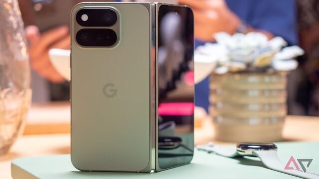 Questo proprietario di Pixel 9 Pro Fold ha ricevuto un aggiornamento di sostituzione e riparazione che nessuno si aspettava
