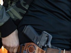 Rapporto: cittadini armati hanno fermato il 36,6% degli “incidenti di tiratori attivi” dal 2014 al 2025