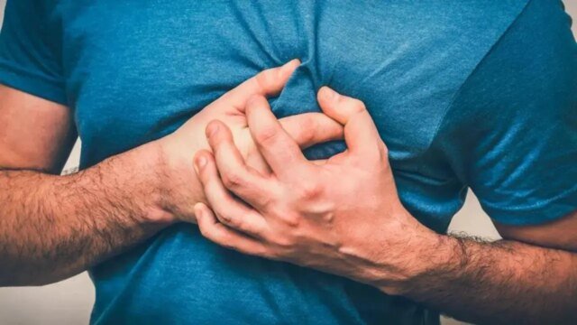 Gli esperti sottolineano l’importanza dei controlli precoci e dell’attività fisica per ridurre il rischio di malattie cardiache Gli esperti sottolineano l’importanza dei controlli precoci e dell’attività fisica per ridurre il rischio di malattie cardiache