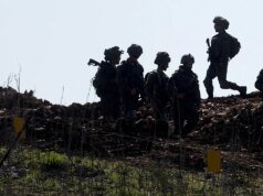 Israele si esercita per un attacco a sorpresa con massicce esercitazioni militari mentre gli esperti invocano la guerra del 1973
