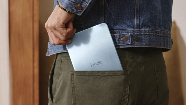 Il Kindle di Amazon ha appena ricevuto un importante aggiornamento: velocità più elevate, guscio in alluminio e un tanto atteso dispositivo per girare le pagine Il Kindle di Amazon ha appena ricevuto un importante aggiornamento: velocità più elevate, guscio in alluminio e un tanto atteso dispositivo per girare le pagine