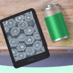 Ho risolto il problema del consumo della batteria del mio Kindle con un trucco nascosto sulla luminosità che gli utenti della modalità oscura non notano