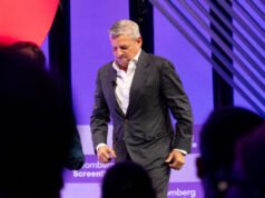 Netflix si appresta a licenziare centinaia di dipendenti a causa della crisi di fidanzamento