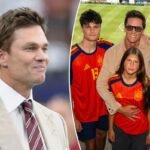 Tom Brady rende toccante omaggio ai bambini con una collana d’oro personalizzata