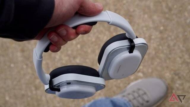 nothing-headphone-a-top-down.JPG